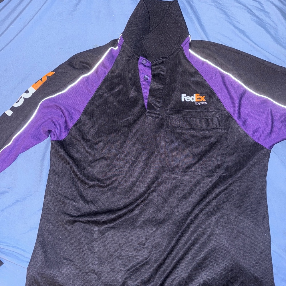 Courier uniform